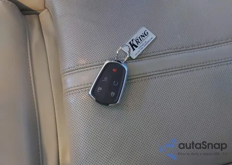 2015 Cadillac Srx Luxury Collection z USA, uszkodzony, nr VIN 3GYFNEE33FS569643